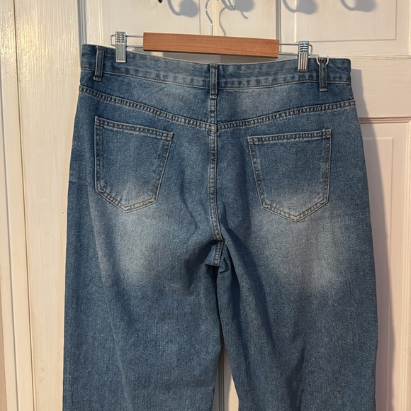 HDLTE NWT Wide LegJeans; Size XL; medium wash - Picture 8 of 11
